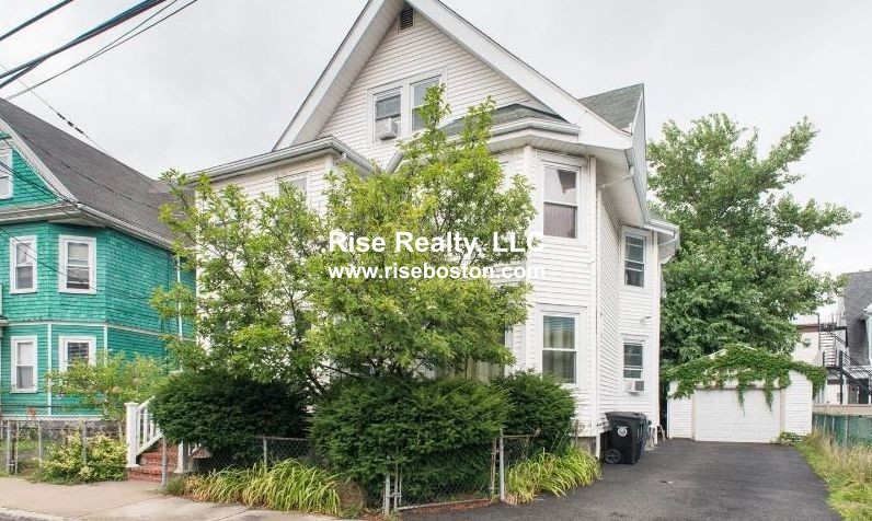 17 Holman St, Allston