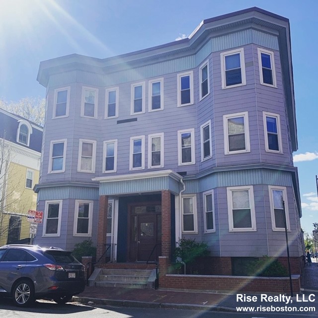 1 bed, 1 bath apartment for rent at 9 Magazine St Unit B1, Cambridge — photo 1 of 10