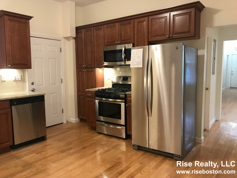 48 Cameron Ave, Davis Square