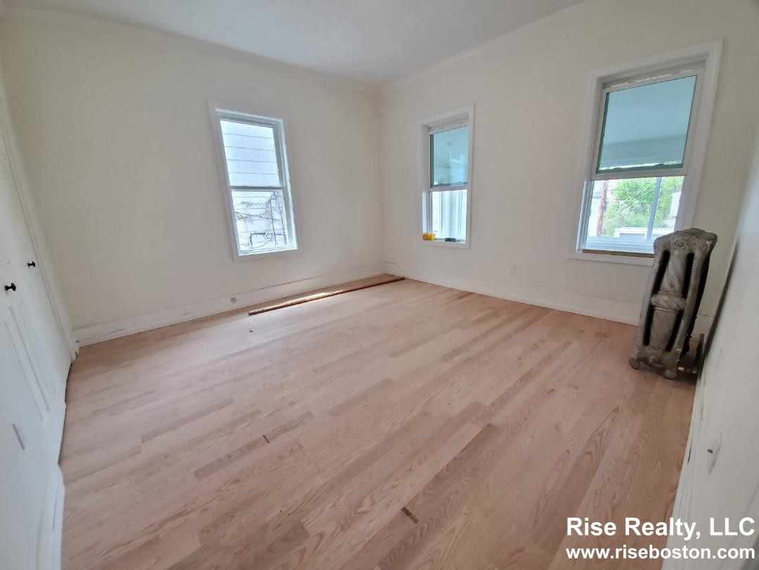 48 Cameron Ave, Teele Square