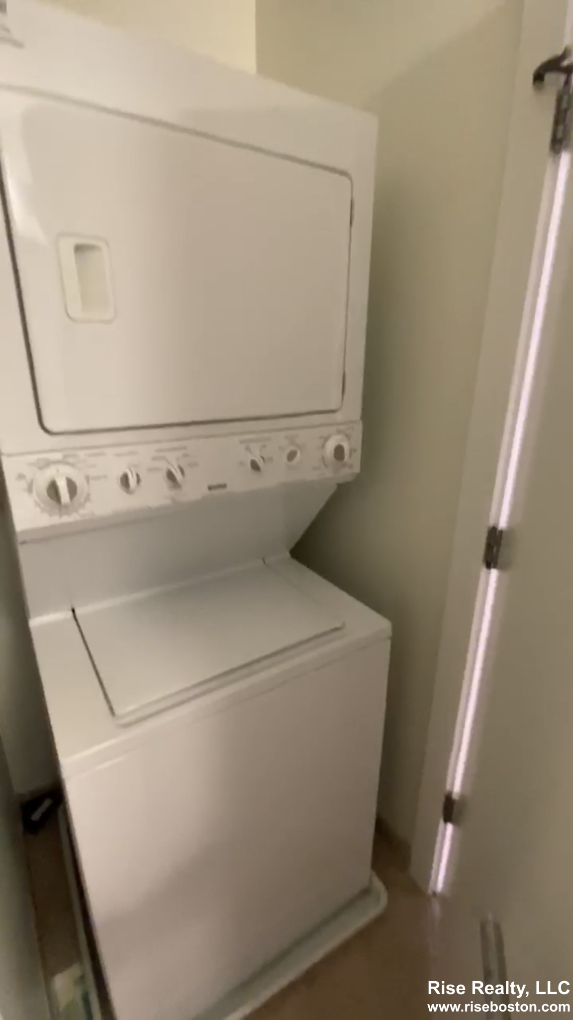 99 Chestnut Hill Ave, Brighton