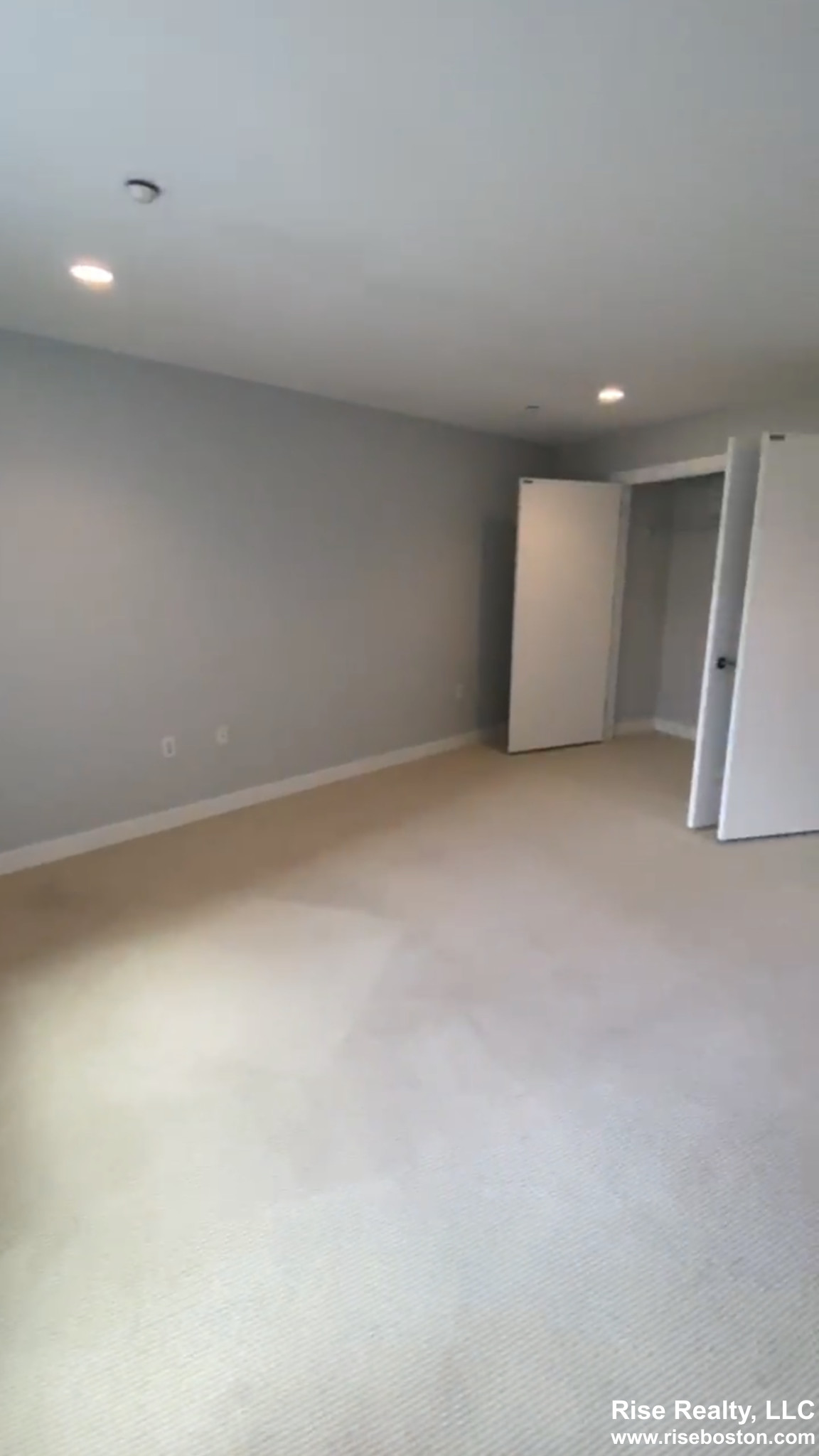 99 Chestnut Hill Ave, Brighton