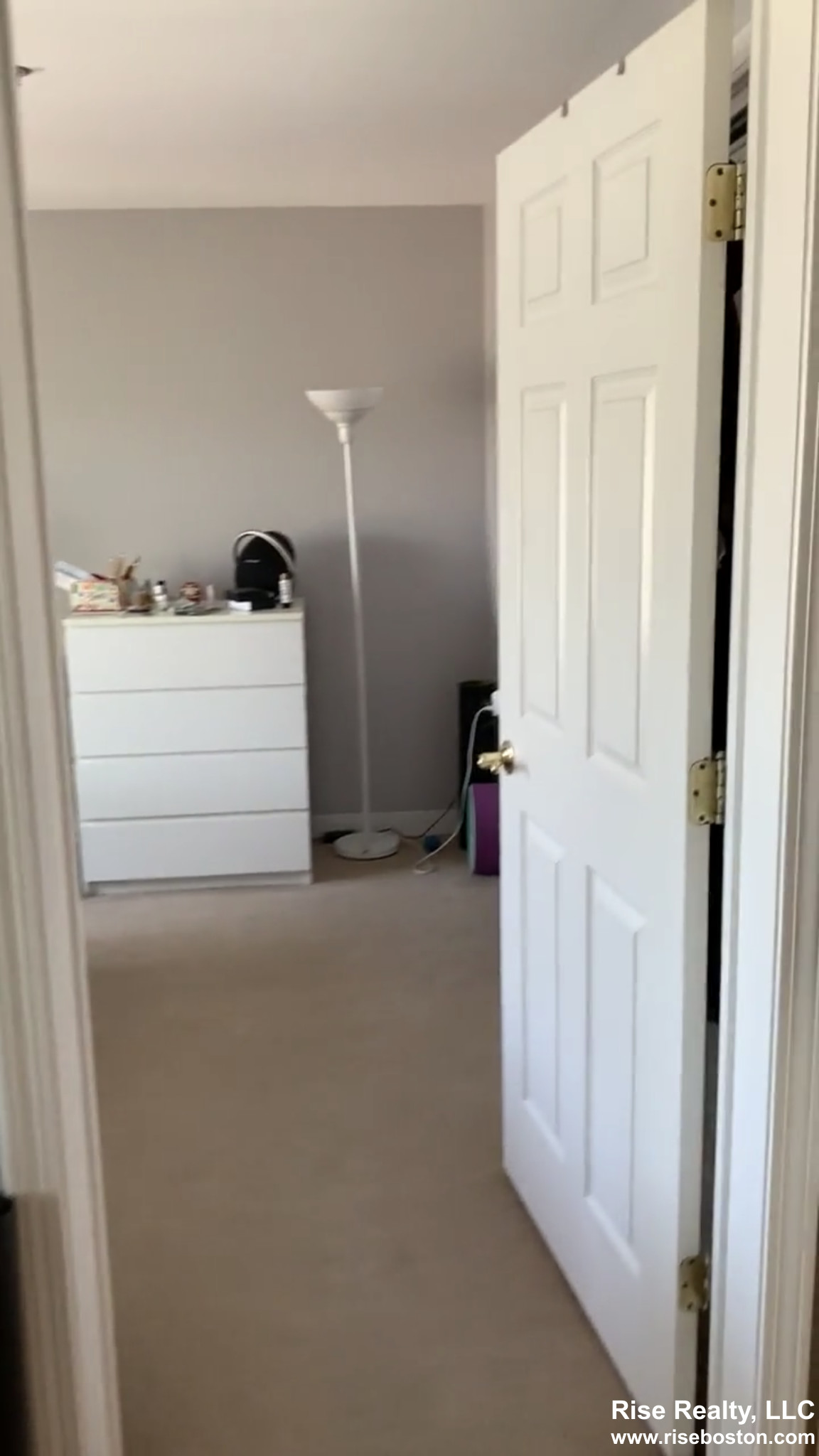 332 Jamaicaway, Jamaica Plain