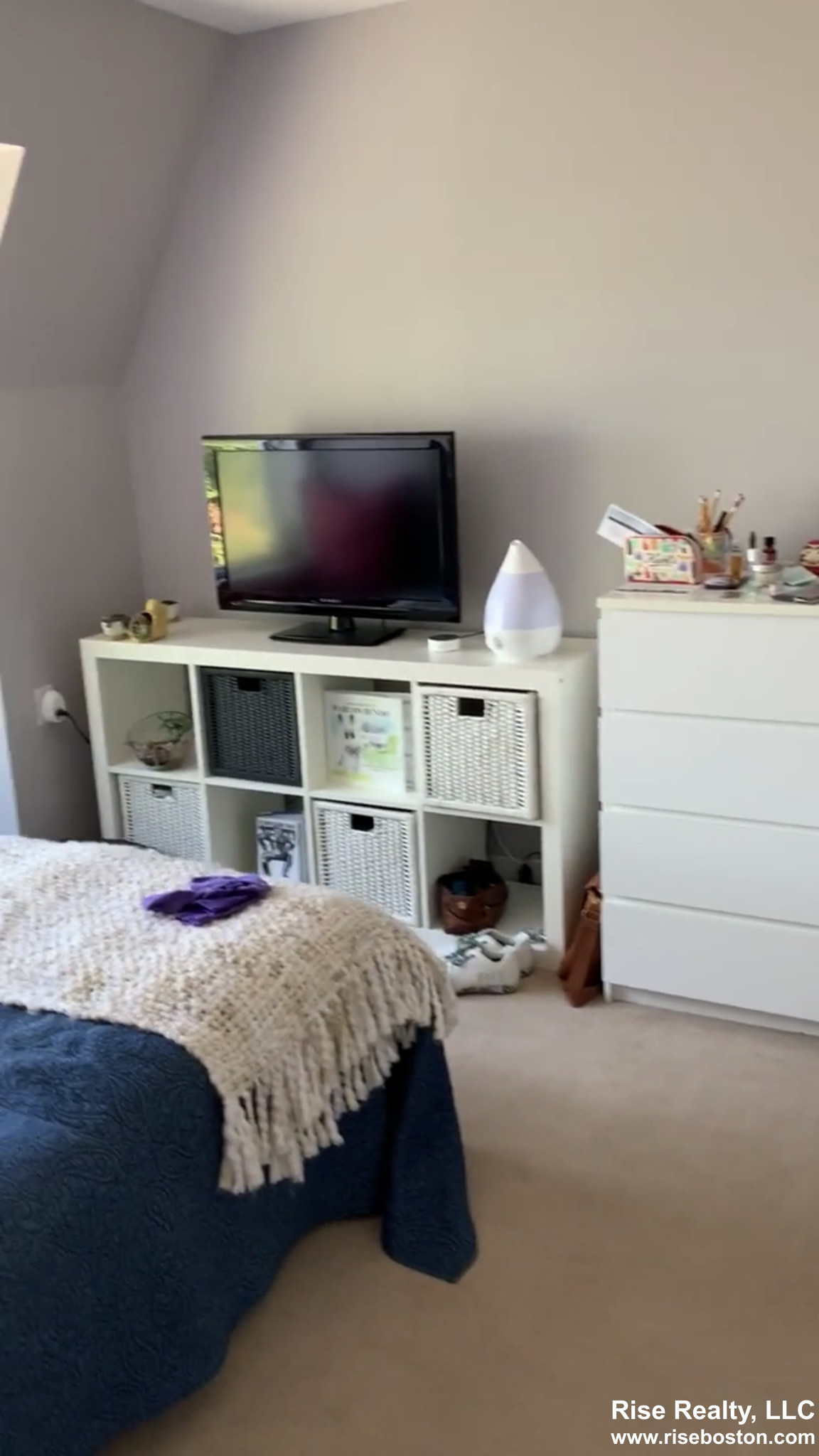 332 Jamaicaway, Jamaica Plain