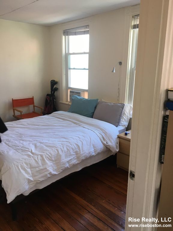 1 bed, 1 bath apartment for rent at 9 Magazine St Unit A3, Central Square