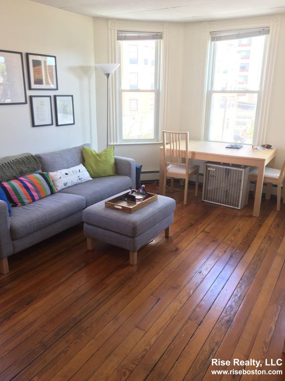 1 bed, 1 bath apartment for rent at 9 Magazine St Unit A3, Central Square — photo 6 of 10