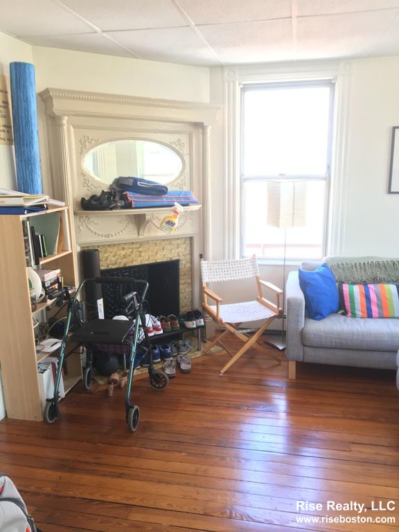 1 bed, 1 bath apartment for rent at 9 Magazine St Unit A3, Central Square — photo 2 of 10