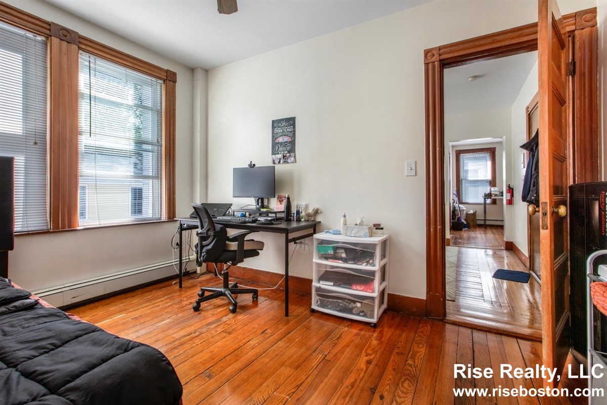 2 bed, 1 bath apartment for rent at 9 Magazine St Unit D2, Cambridge — photo 21 of 26