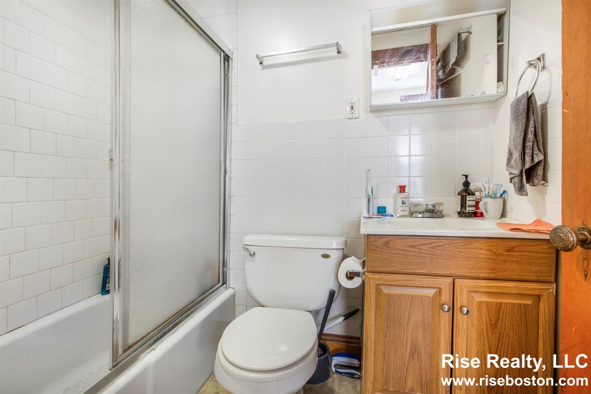 2 bed, 1 bath apartment for rent at 9 Magazine St Unit D2, Cambridge — photo 26 of 26