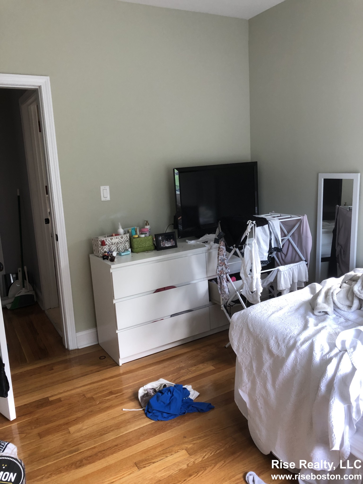 7 High Street Pl, Brookline