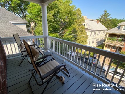 3 bed, 1 bath apartment for rent at 7 Richard Ave Unit 1, North Cambridge — photo 10 of 10