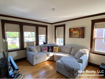 3 bed, 1 bath apartment for rent at 7 Richard Ave Unit 1, North Cambridge