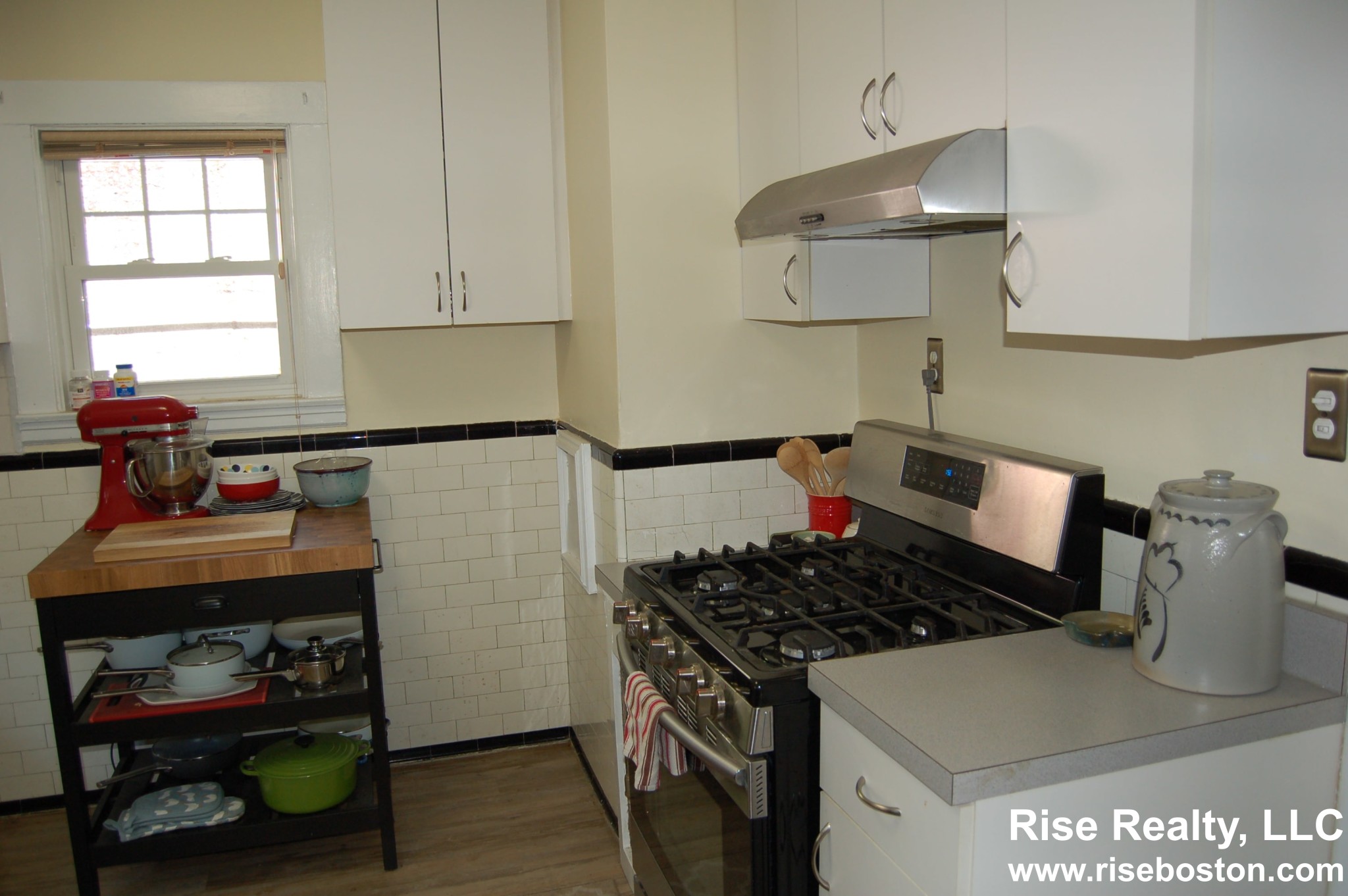 3 bed, 1 bath apartment for rent at 85 Westbourne, Brookline — photo 5 of 14