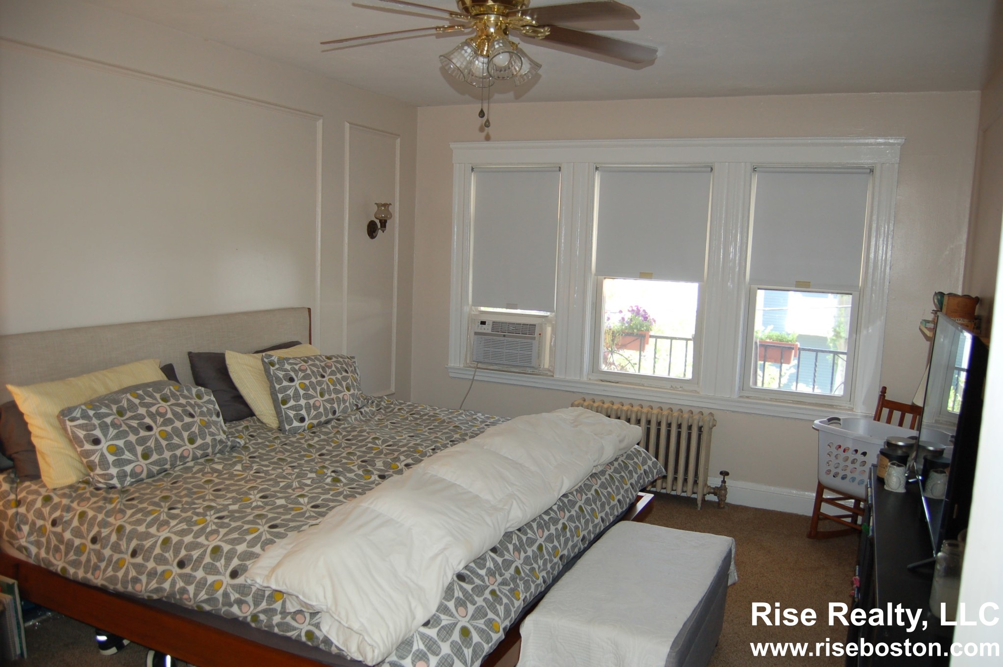 3 bed, 1 bath apartment for rent at 85 Westbourne, Brookline — photo 10 of 14