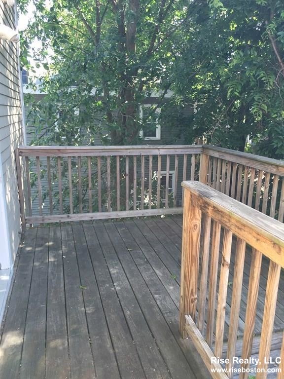 4 bed, 2 bath apartment for rent at 4 Lorenzo Unit 2, Dorchester — photo 20 of 20
