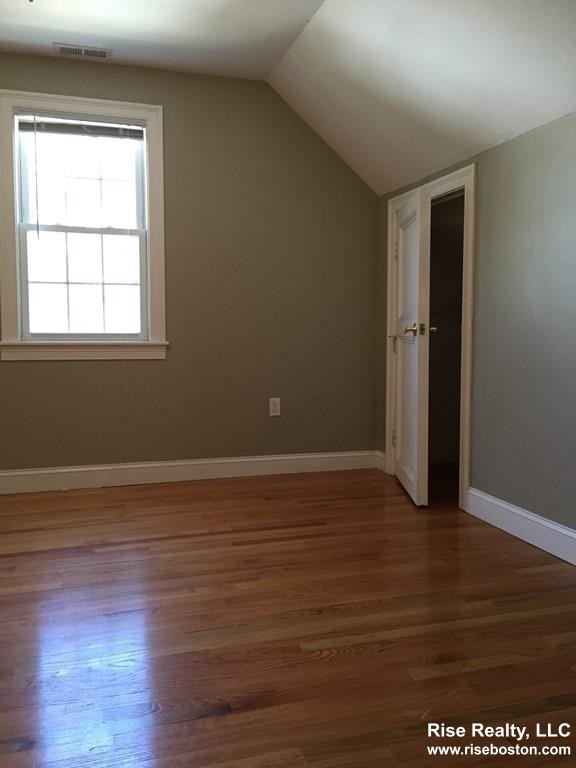 4 bed, 2 bath apartment for rent at 4 Lorenzo Unit 2, Dorchester — photo 2 of 20