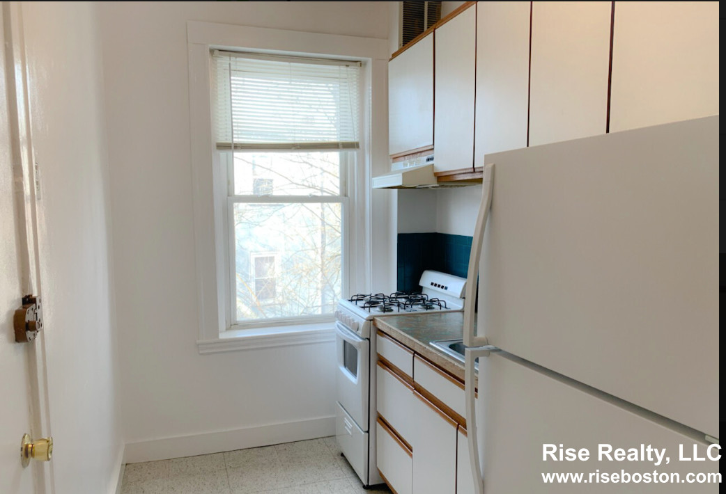 2 bed, 1 bath apartment for rent at 4 Carol Ave Unit 7, Allston