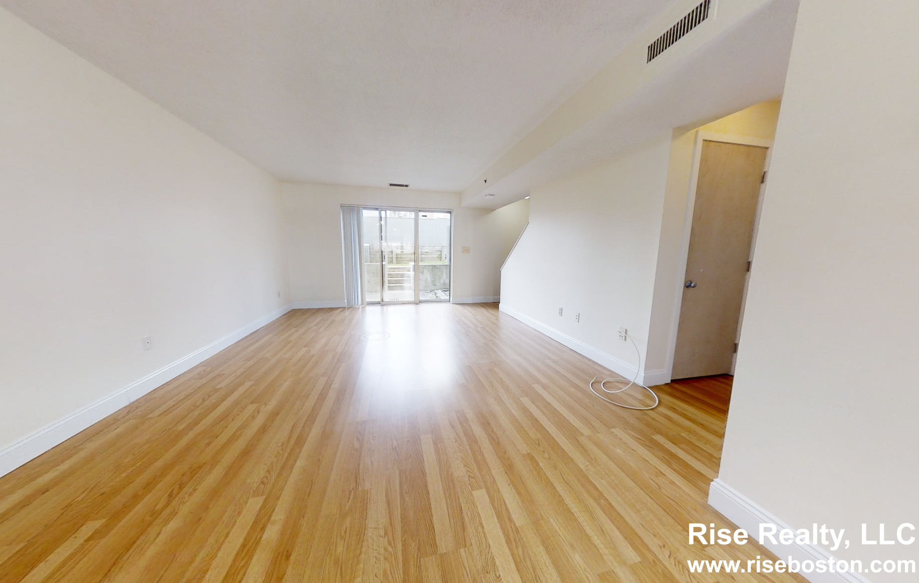 2 bed, 1.5 bath apartment for rent at 152 North Beacon St Unit A1, Brighton — photo 2 of 5