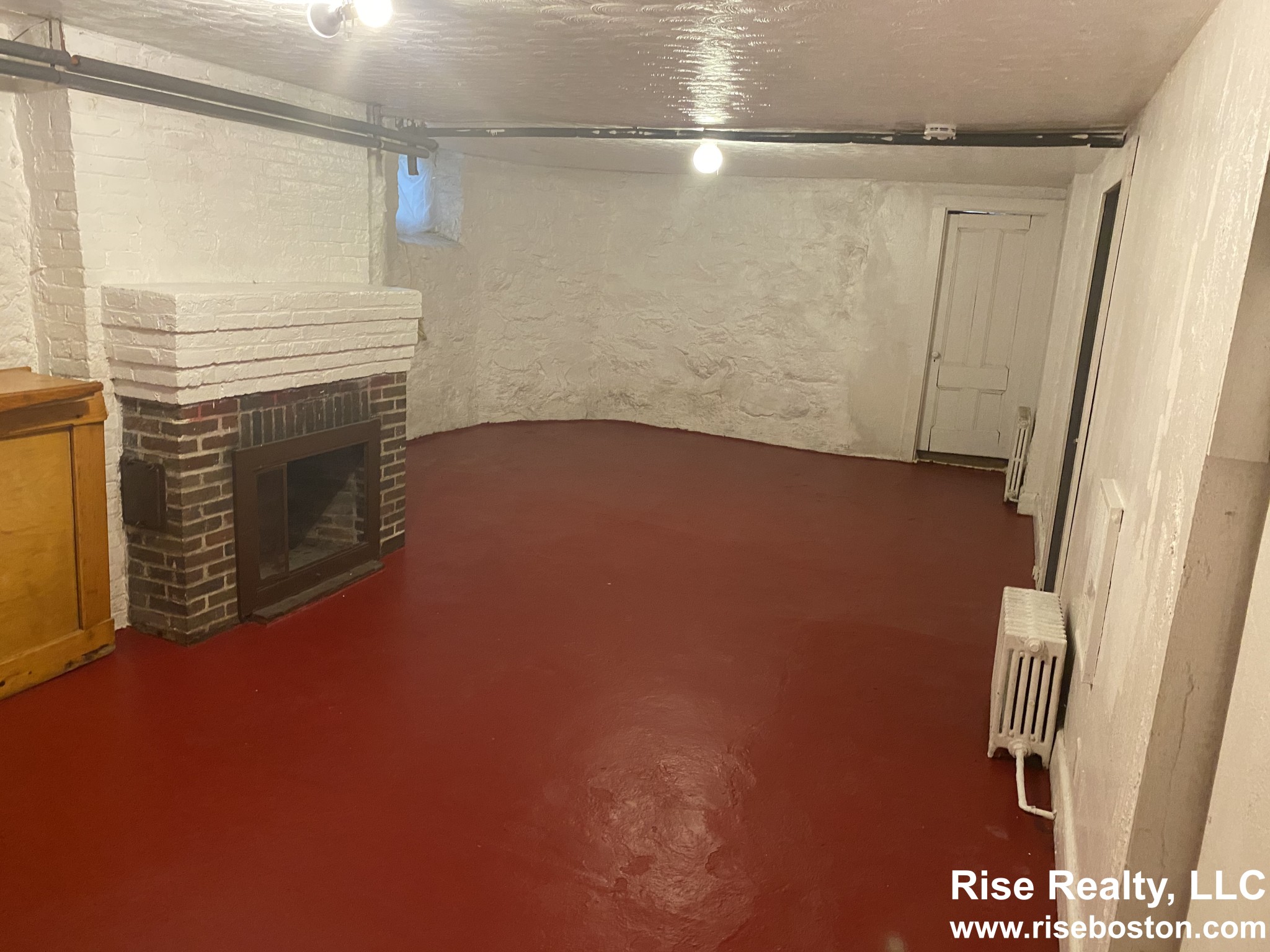 3 bed, 1 bath apartment for rent at 17 Kinross St Unit 1, Brighton — photo 20 of 21