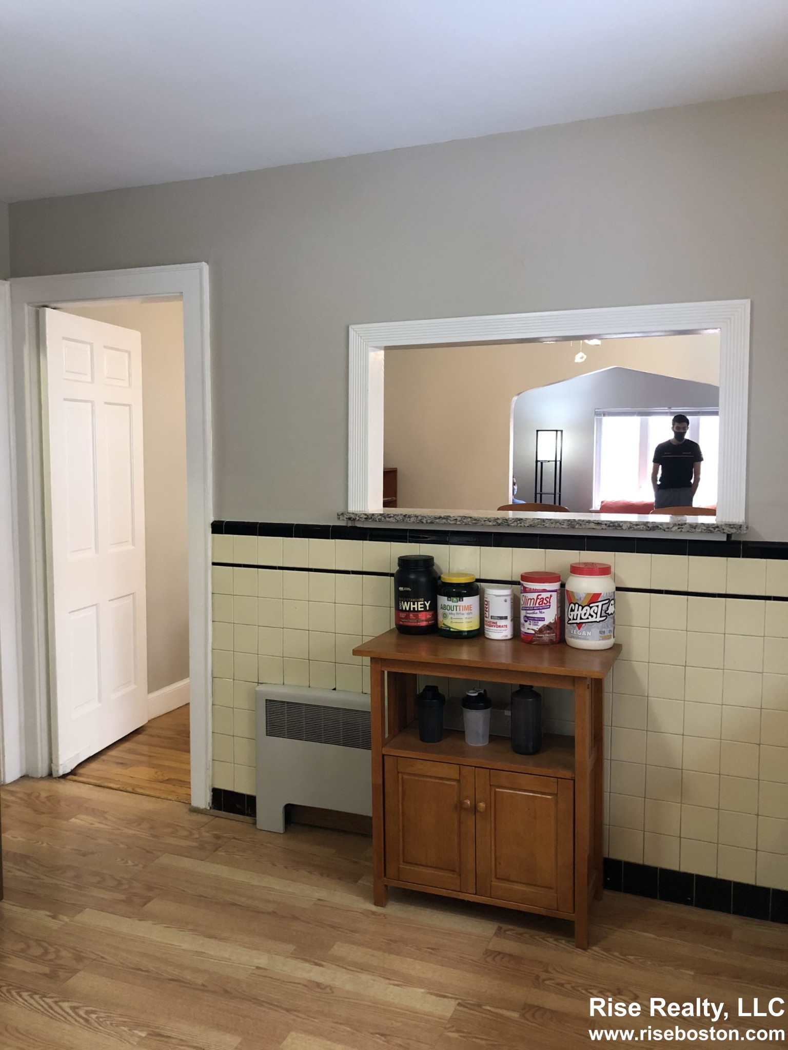 3 bed, 2 bath apartment for rent at 91 Undine Rd, Brighton — photo 8 of 26