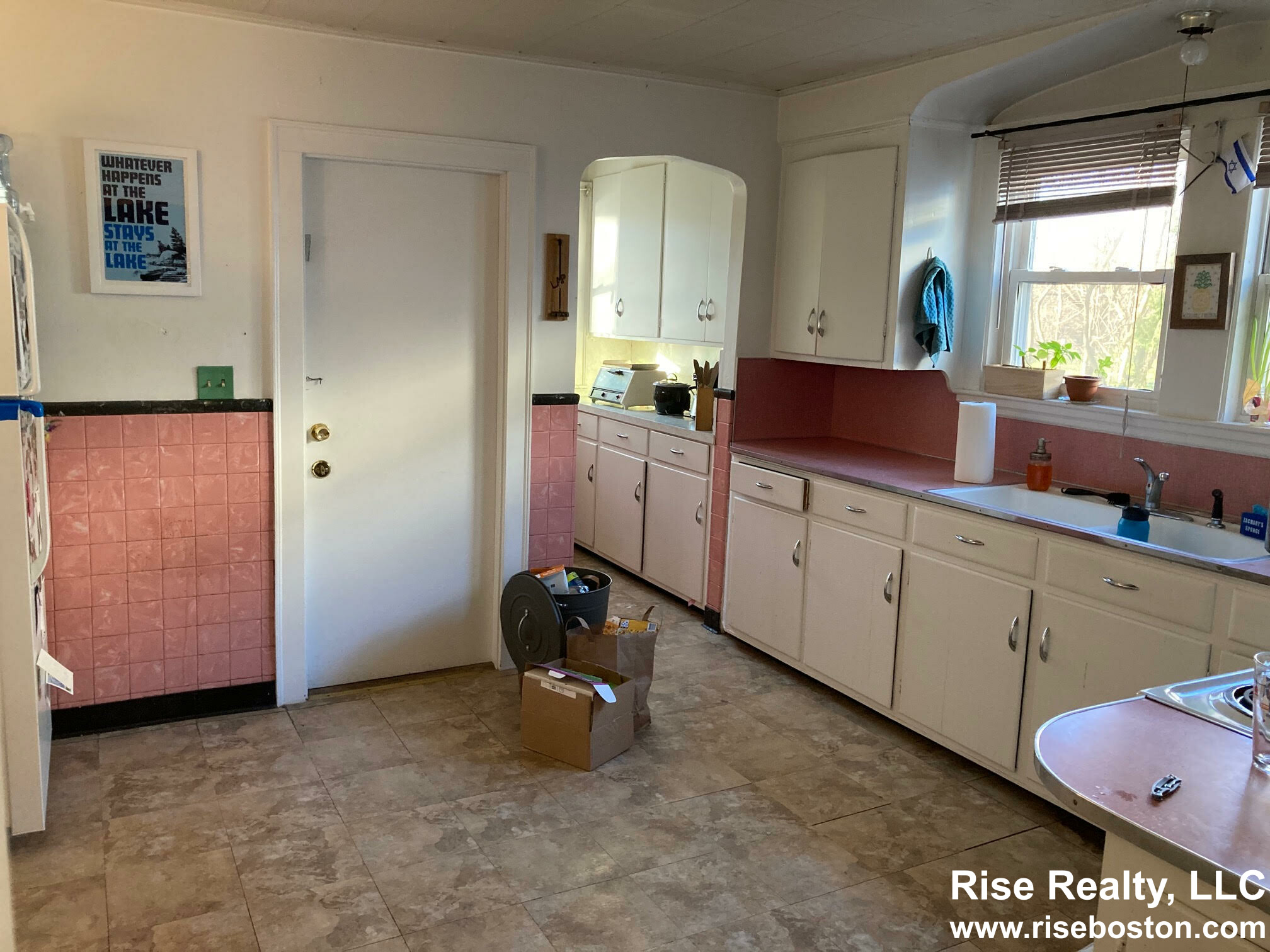 2 bed, 1 bath apartment for rent at 86 Kenrick St, Brighton — photo 7 of 9