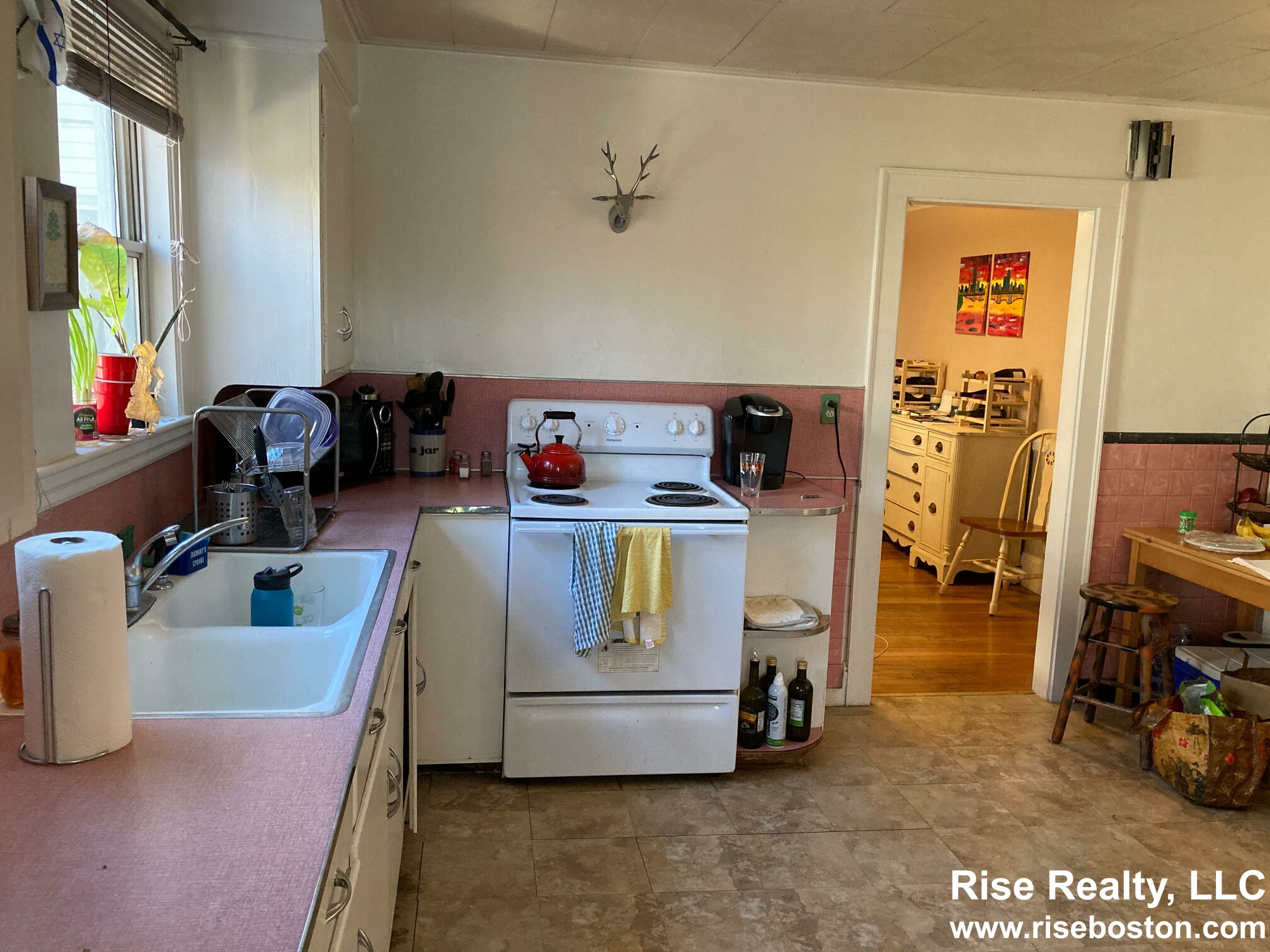 2 bed, 1 bath apartment for rent at 86 Kenrick St, Brighton — photo 8 of 9