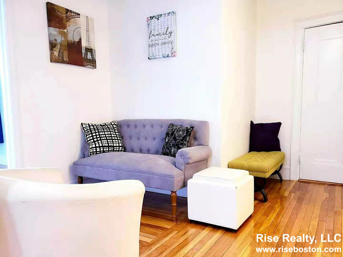 249 Chestnut Hill Ave, Brighton