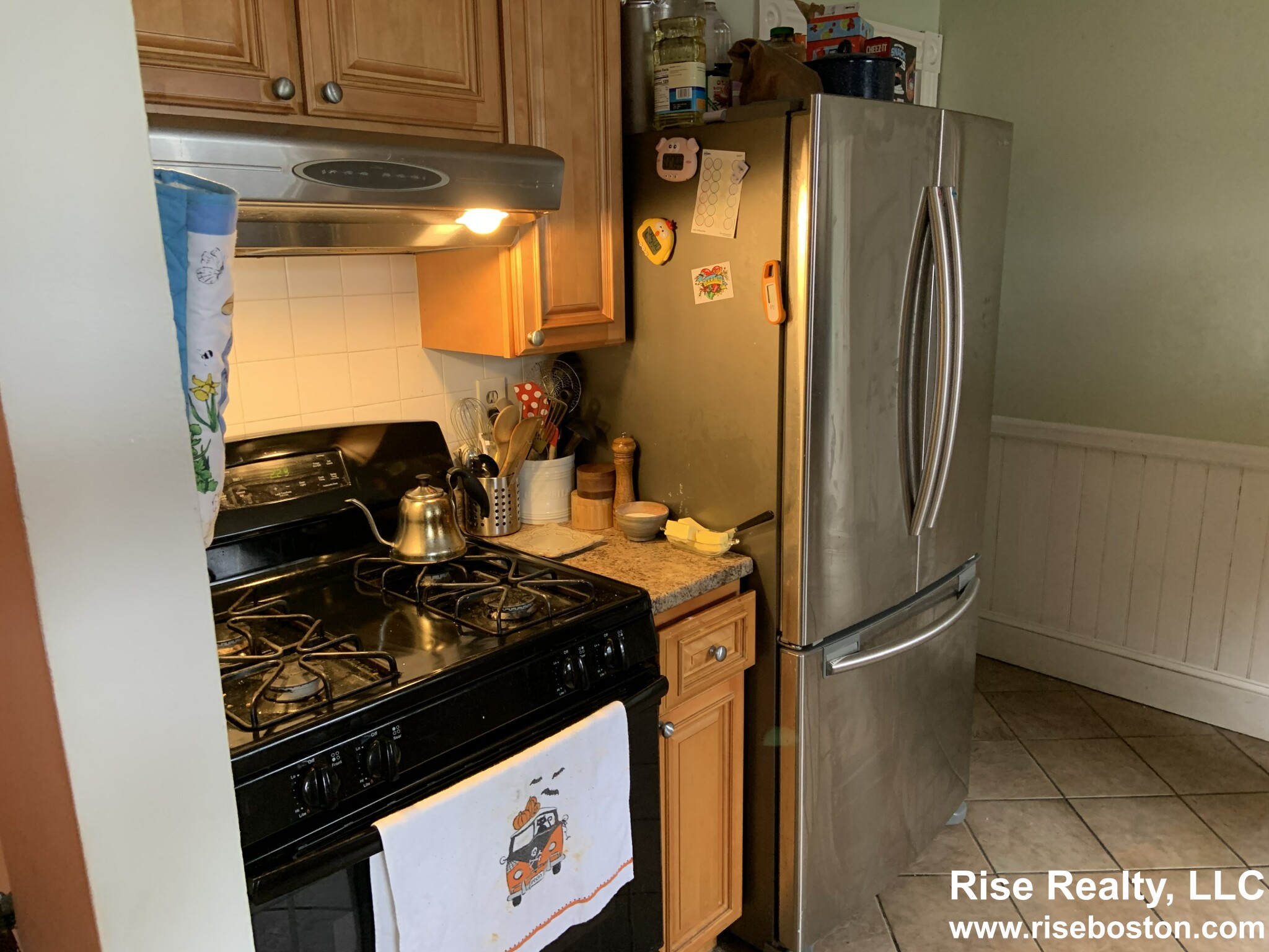 4 bed, 2 bath apartment for rent at 3 Appianway, Allston — photo 10 of 12