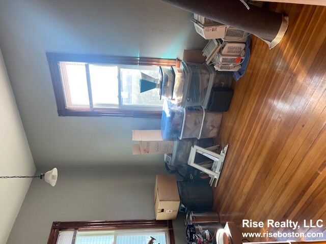 2 bed, 1 bath apartment for rent at 3 Dane St Unit 2, Somerville — photo 5 of 5