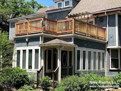 74 Georgia St, Roxbury