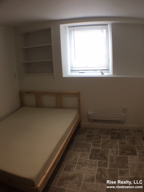 1 bed, 1 bath apartment for rent at 2 Vassar Unit B, Medford