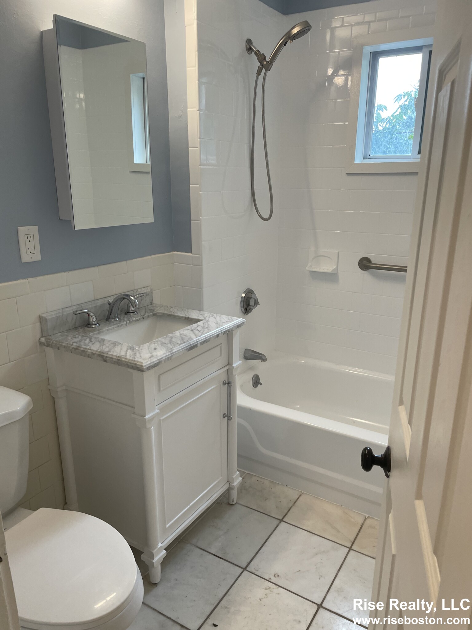 4 bed, 2 bath apartment for rent at 9 Reed St Unit 3, Cambridge — photo 19 of 19