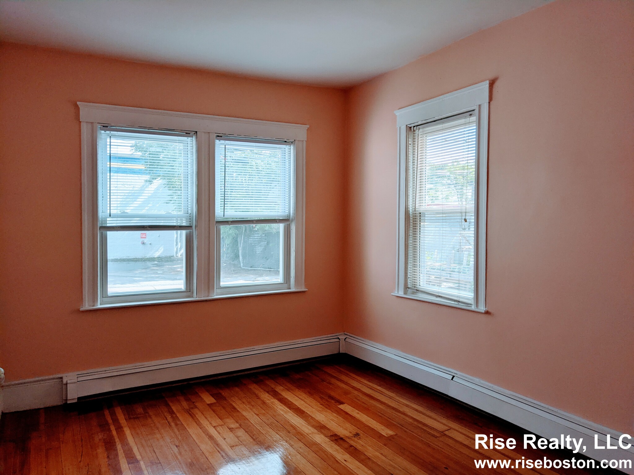 3 bed, 1 bath apartment for rent at 90 Empire St Unit 1, Allston — photo 4 of 11