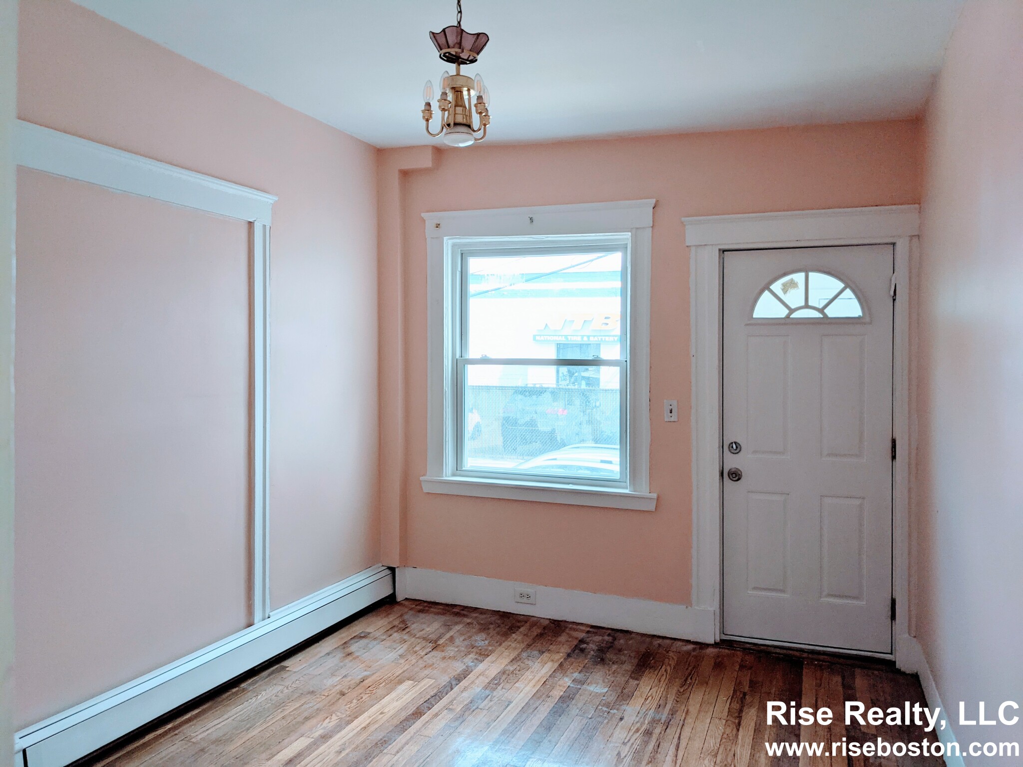 3 bed, 1 bath apartment for rent at 90 Empire St Unit 1, Allston — photo 2 of 11