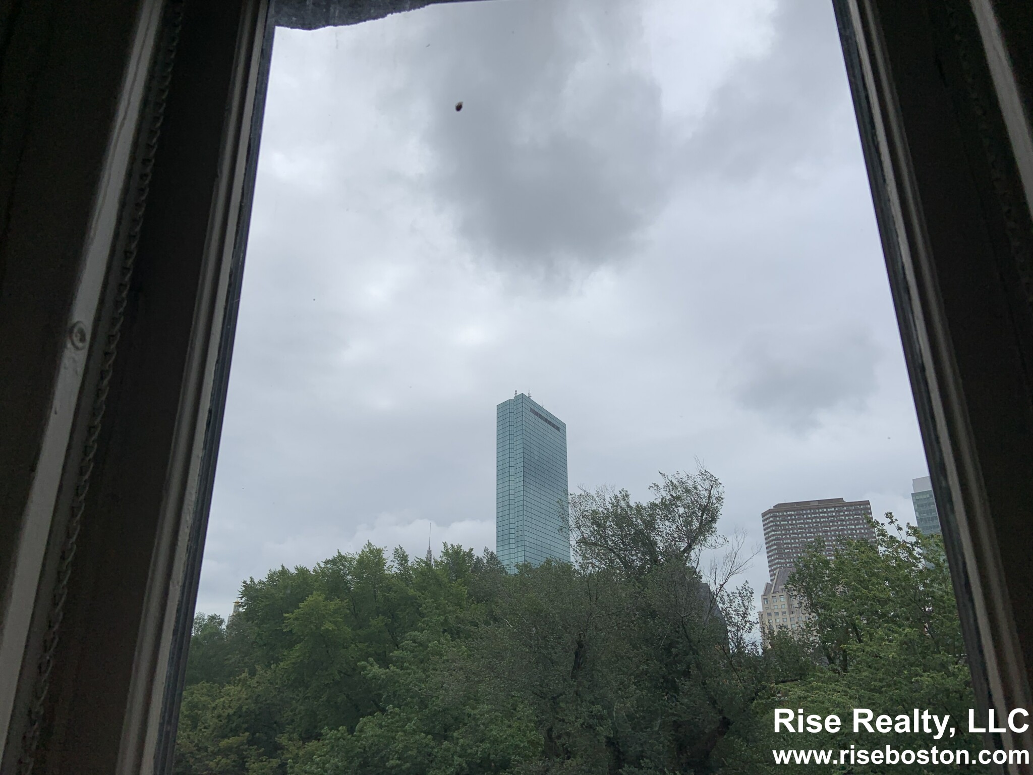 1 bed, 1 bath apartment for rent at 235 Commonwealth Unit 7, Back Bay — photo 6 of 10