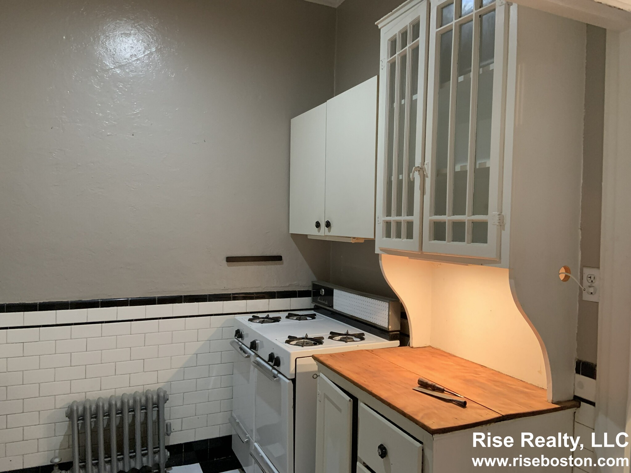 1 bed, 1 bath apartment for rent at 235 Commonwealth Unit 7, Back Bay — photo 9 of 10