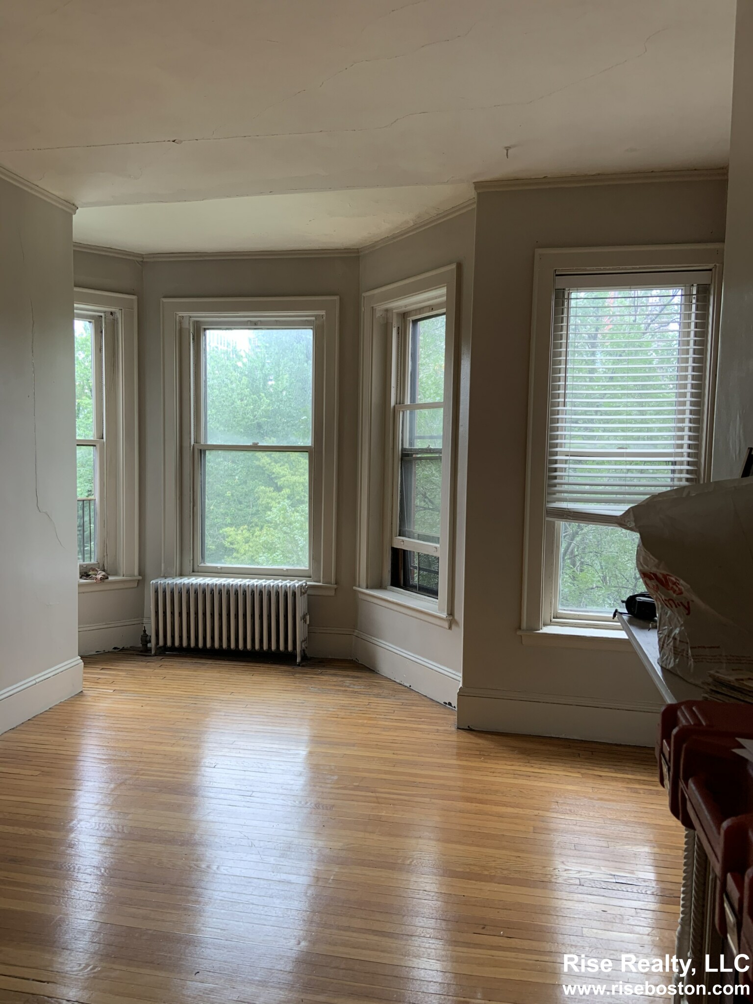 1 bed, 1 bath apartment for rent at 235 Commonwealth Unit 7, Back Bay — photo 2 of 10