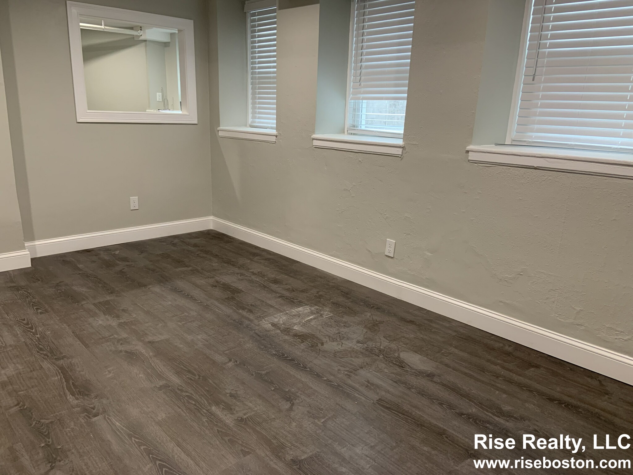 68 Strathmore Rd, Brighton