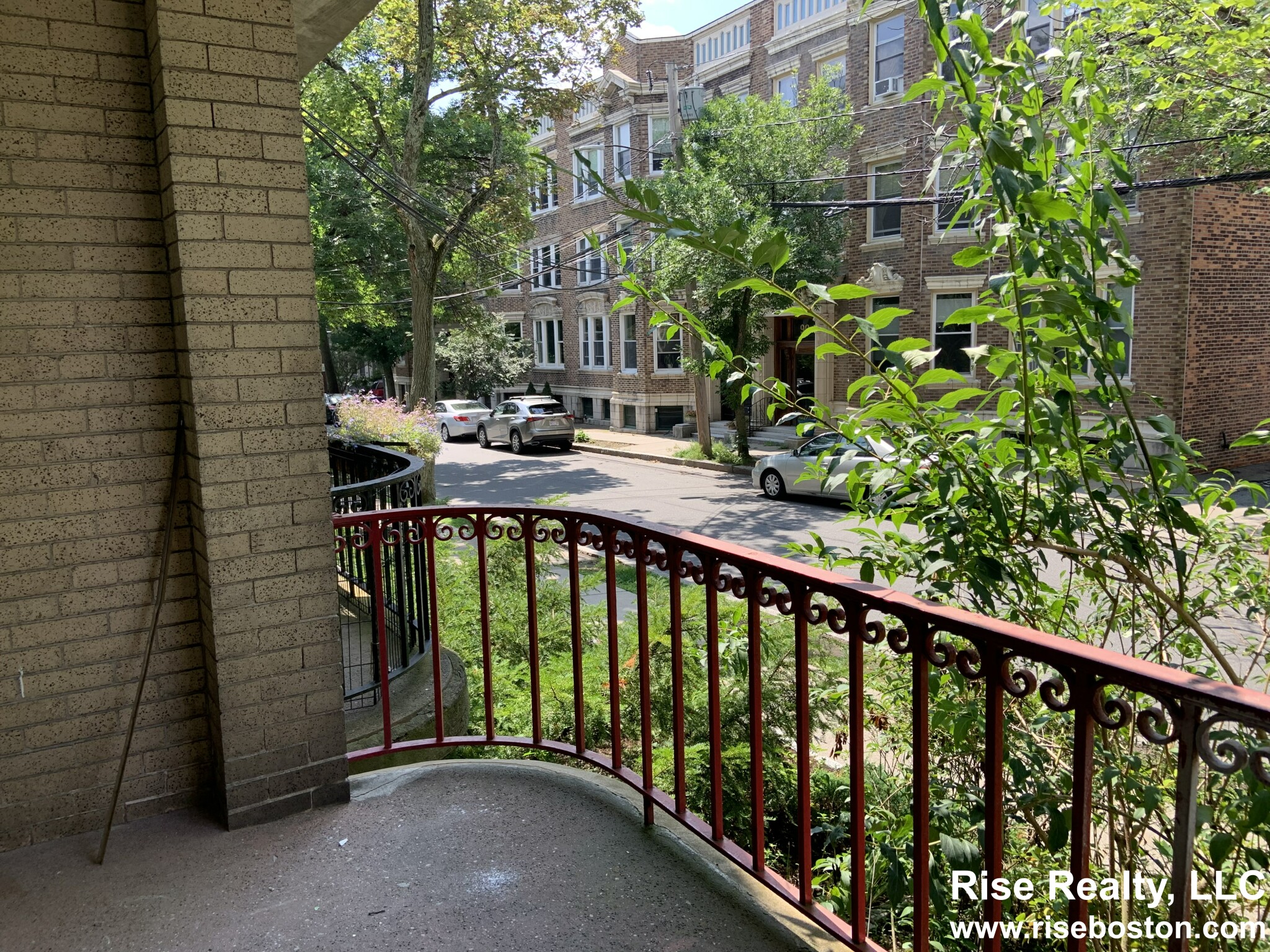 95 Fuller St, Coolidge Corner