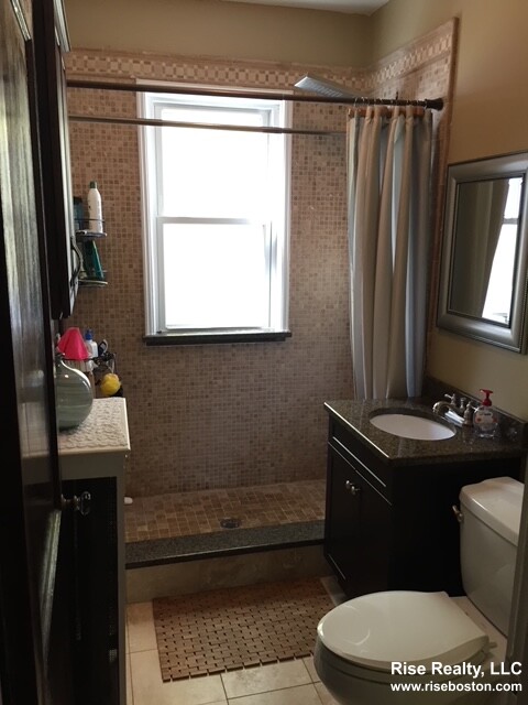 3 bed, 1 bath apartment for rent at 255 Faneuil St Unit 0, Brighton — photo 4 of 12