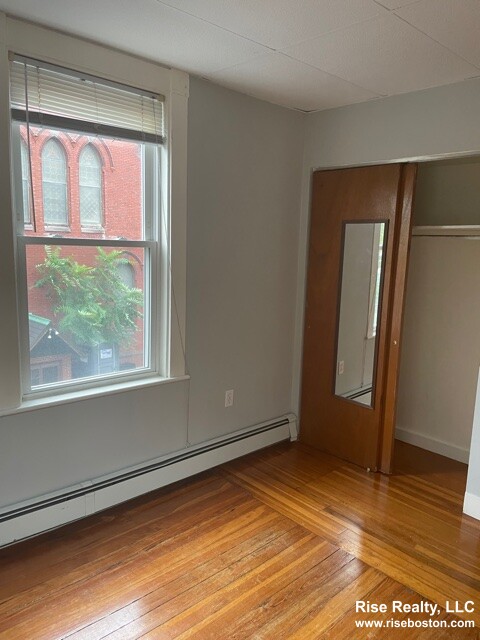 2 bed, 1 bath apartment for rent at 9 Magazine Unit C2, Central Square — photo 13 of 21