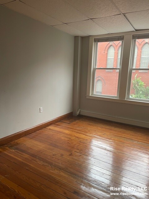 2 bed, 1 bath apartment for rent at 9 Magazine Unit C2, Central Square — photo 21 of 21