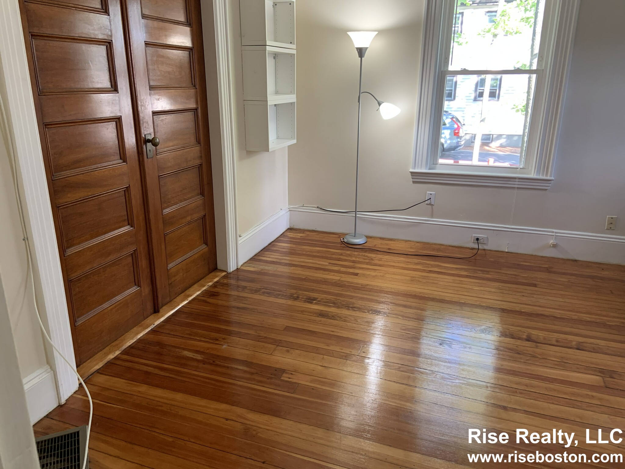 2 bed, 1 bath apartment for rent at 255 Derby St Unit 1, Newton — photo 8 of 15