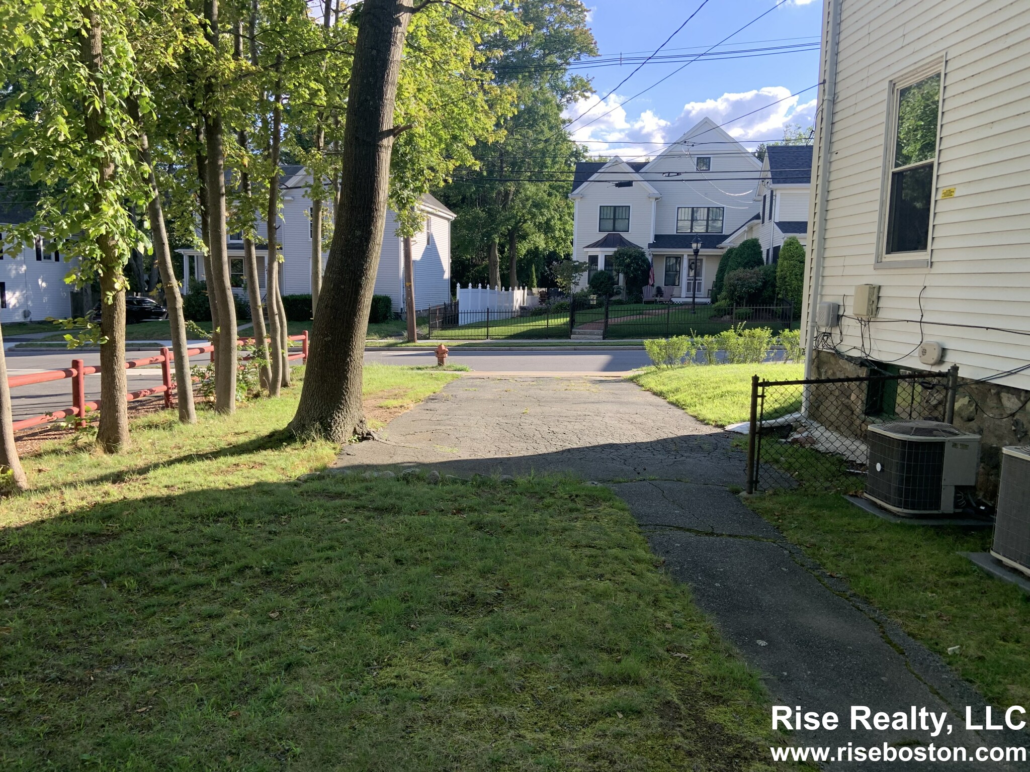 2 bed, 1 bath apartment for rent at 255 Derby St Unit 1, Newton — photo 5 of 15