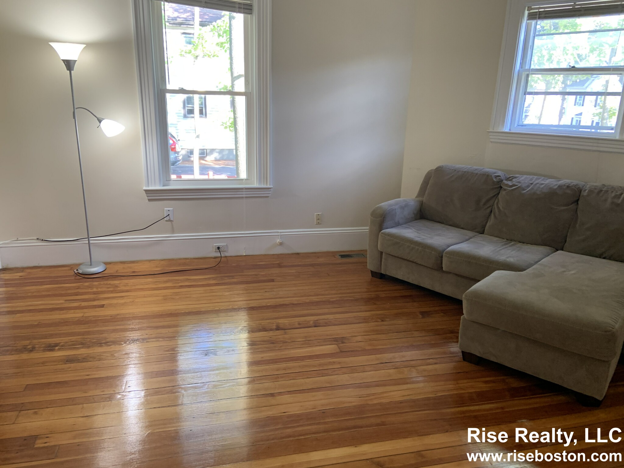 2 bed, 1 bath apartment for rent at 255 Derby St Unit 1, Newton — photo 9 of 15