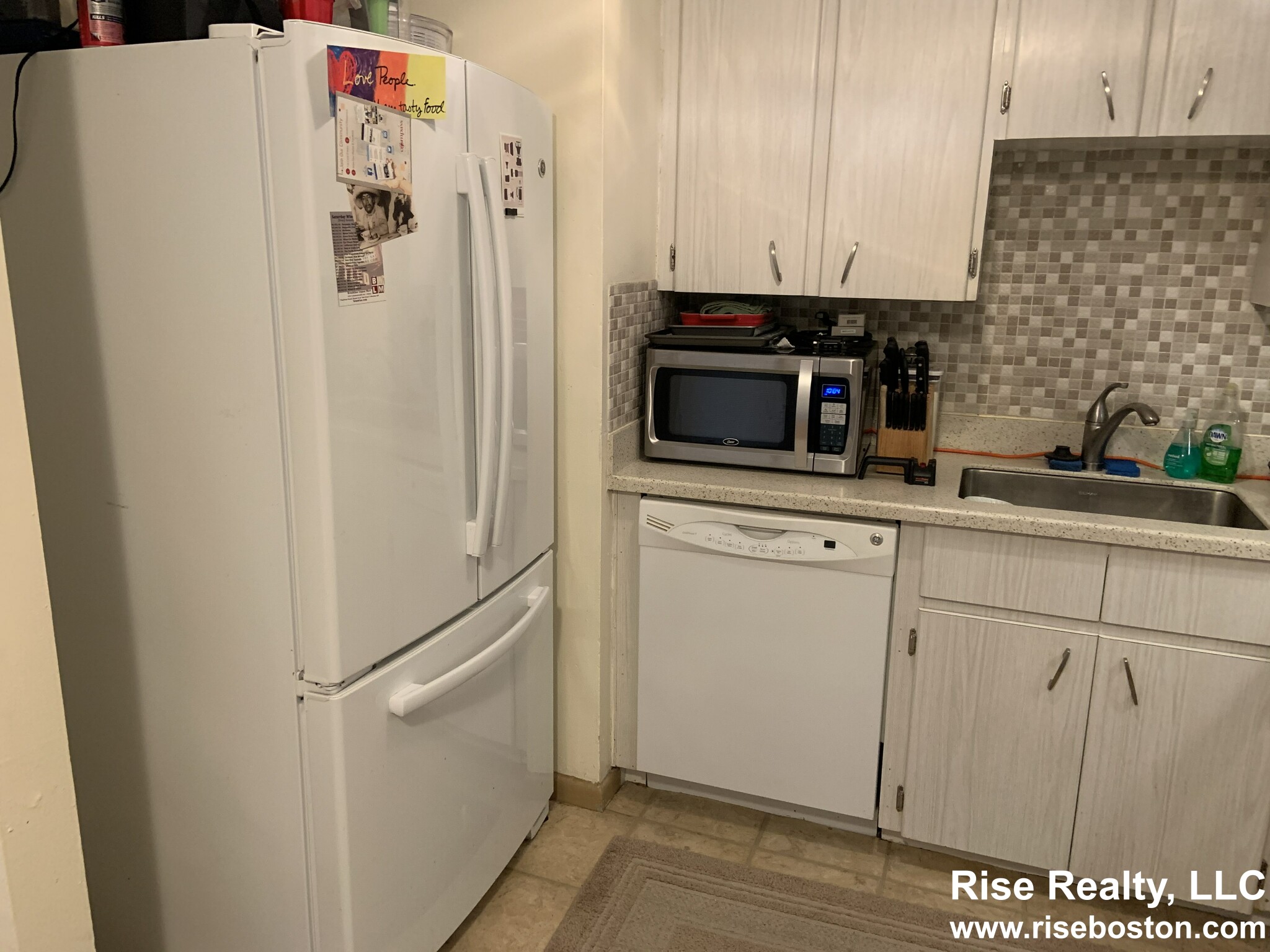 10 Scottfield Rd, Allston