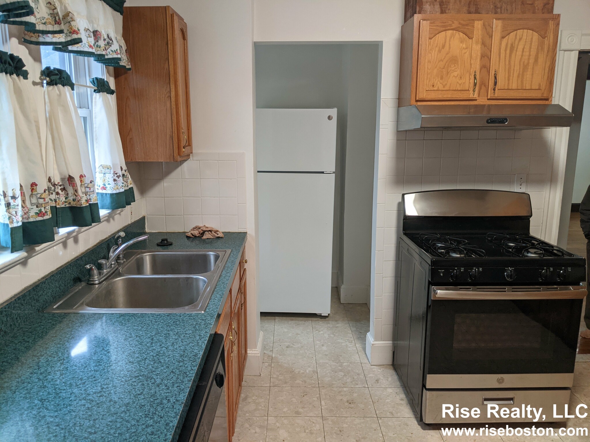 4 Eric Rd, Allston