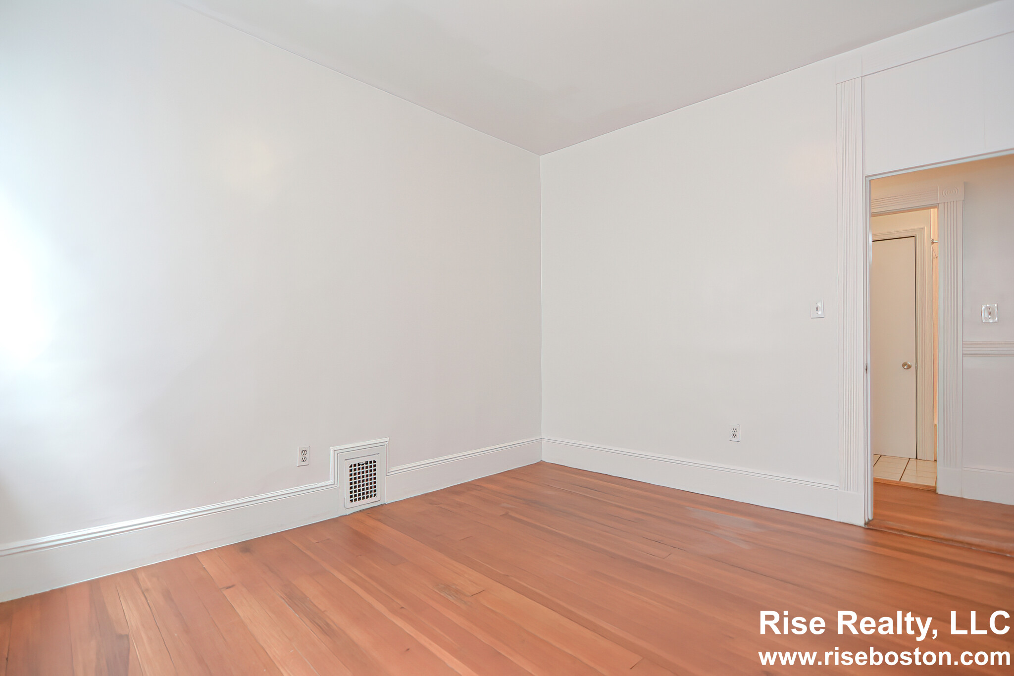 4 bed, 1.5 bath apartment for rent at 51 Brackett Unit 2, Brighton — photo 13 of 18