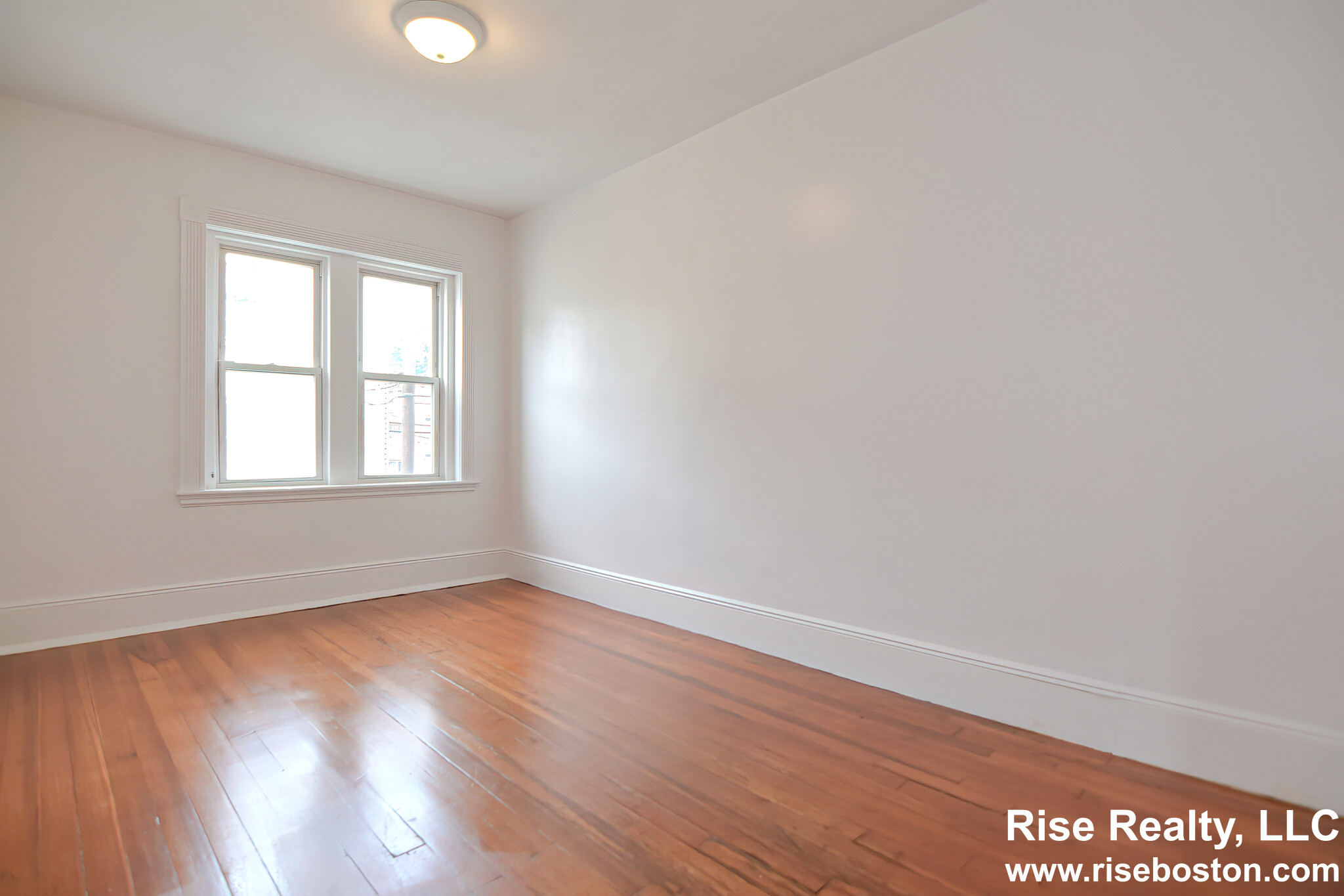 4 bed, 1.5 bath apartment for rent at 51 Brackett Unit 2, Brighton — photo 15 of 18