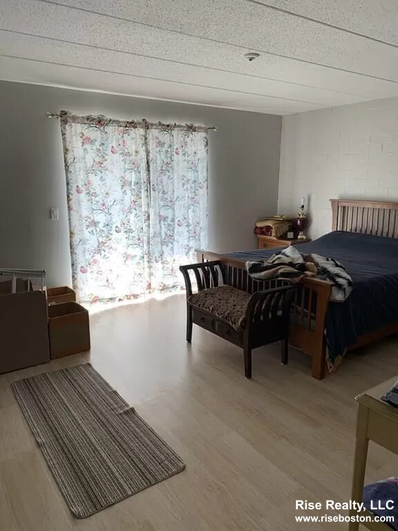 1 bed, 1 bath apartment for rent at 165 Quincy Shore Dr Unit C34, Quincy — photo 34 of 35